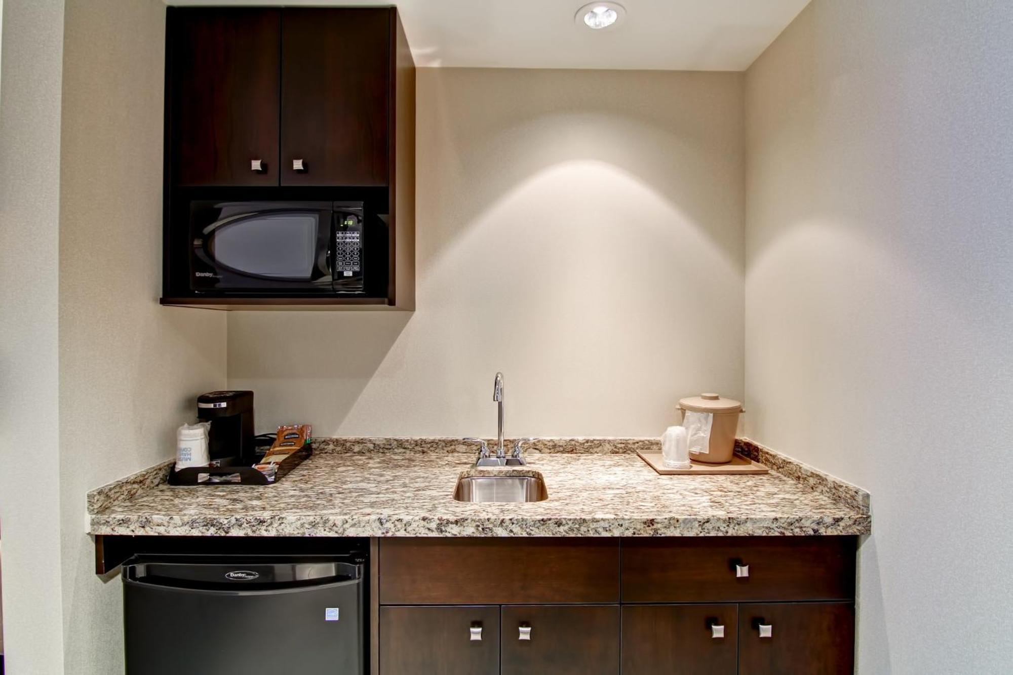 Holiday Inn Express Hotel & Suites Waterloo - St. Jacobs Area By Ihg Exteriér fotografie